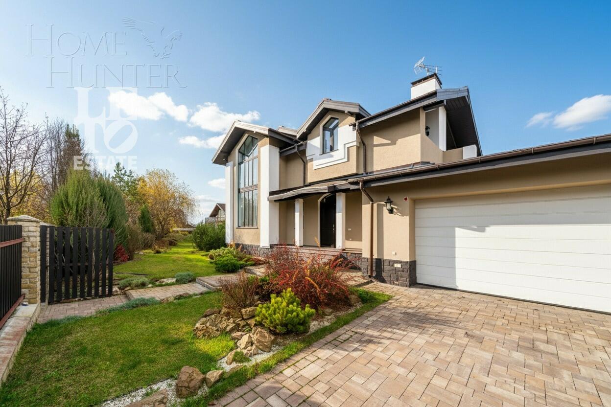 2-этажный коттедж 284.9 м² с отделкой