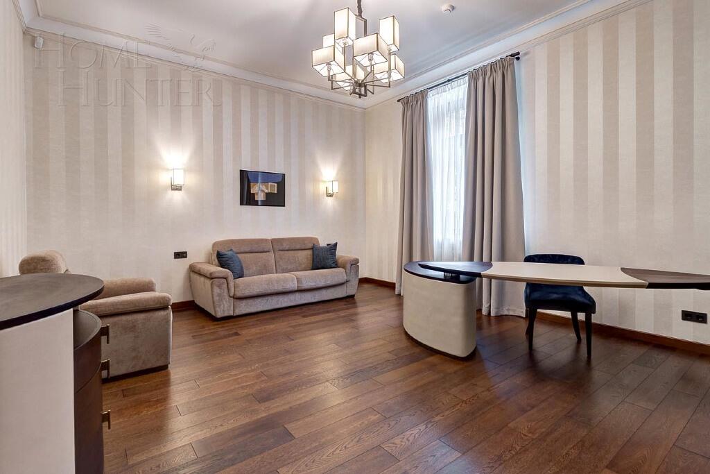 2-этажный таунхаус 356 м² с отделкой