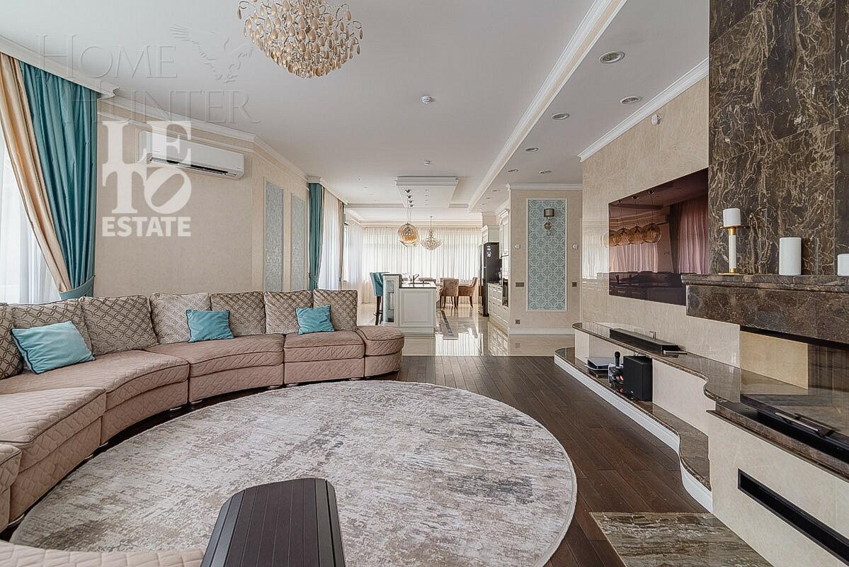 2-этажный коттедж 700 м² с отделкой