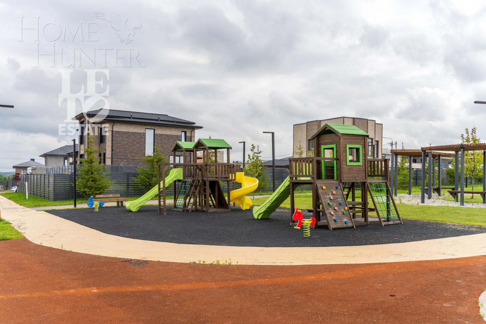 2-этажный коттедж 260 м² без отделки