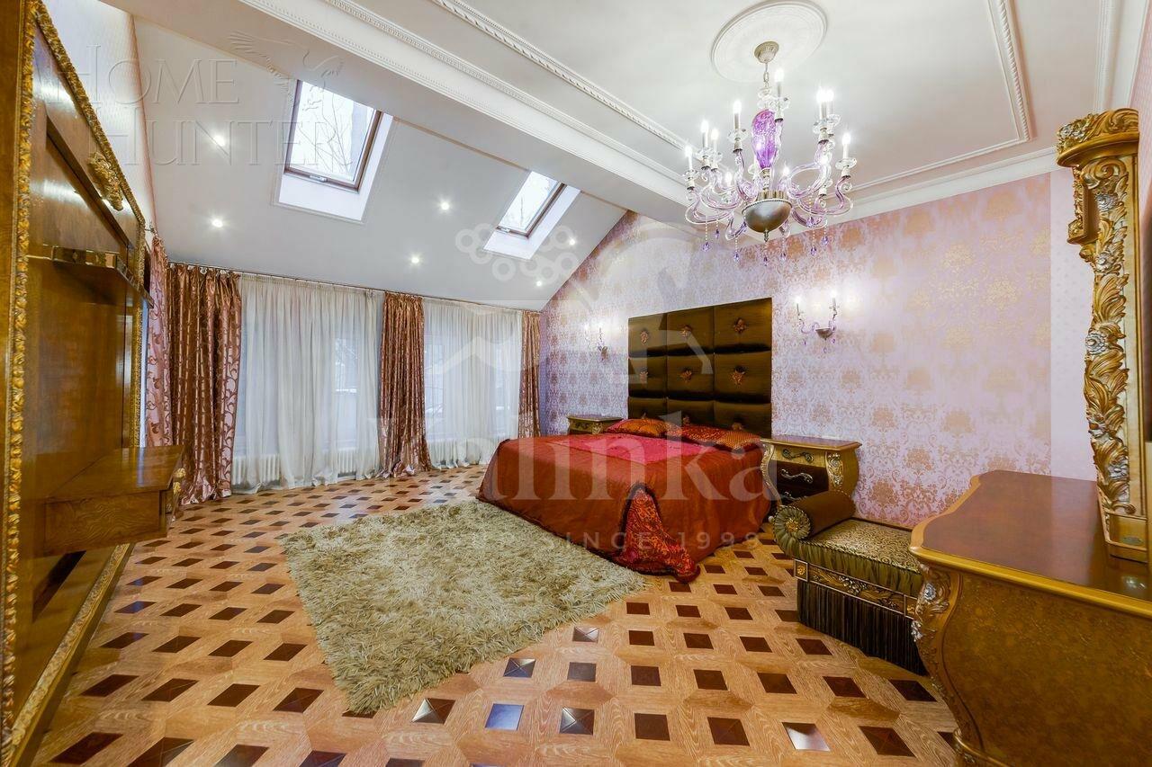 2-этажный таунхаус 720 м² с отделкой