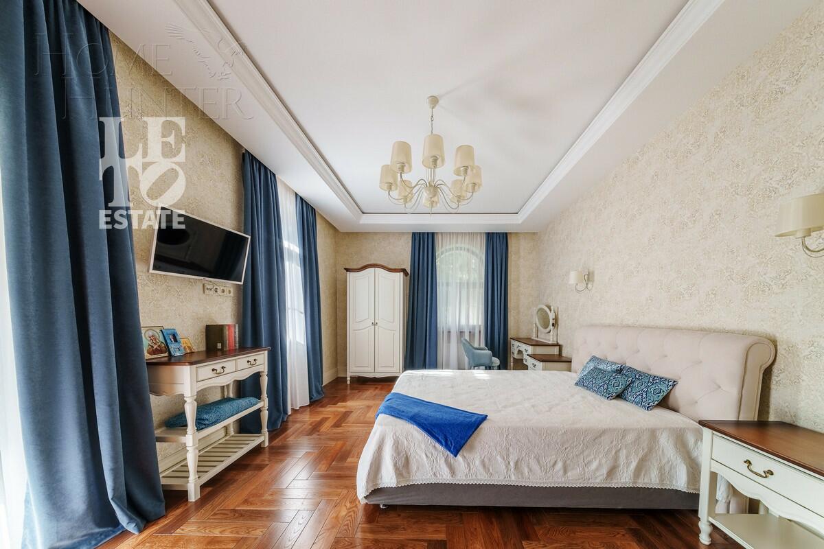 2-этажный коттедж 637 м² с отделкой