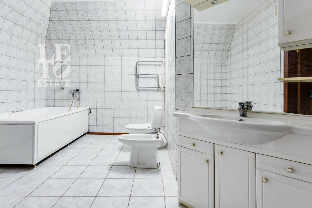 2-этажный коттедж 573 м² с отделкой