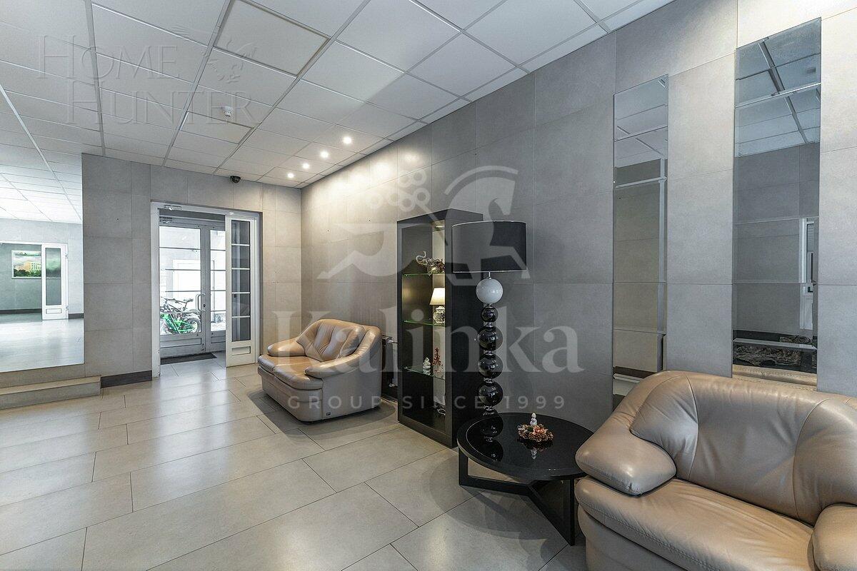 4-КОМН. КВАРТИРА С ОТДЕЛКОЙ 150 М² НА 2 ЭТАЖЕ