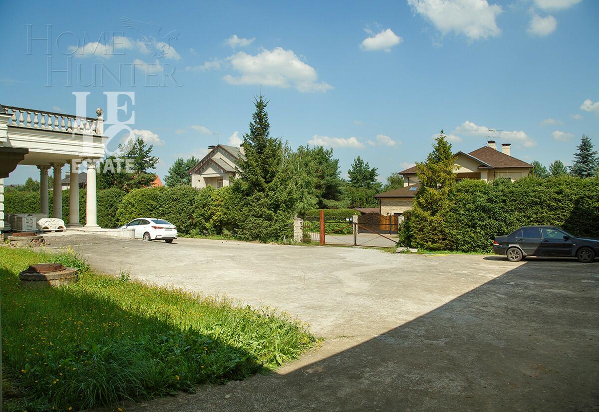 2-этажный коттедж 1 569 м² без отделки