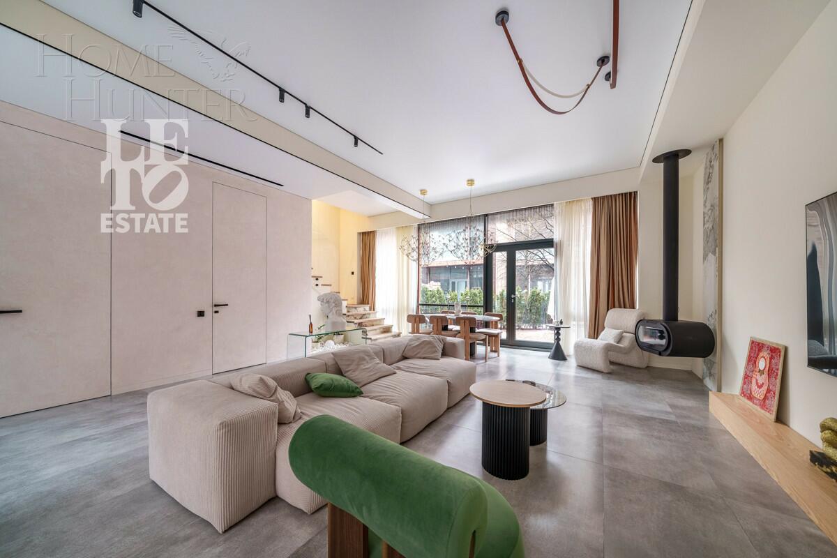 3-этажный таунхаус 238 м² с отделкой