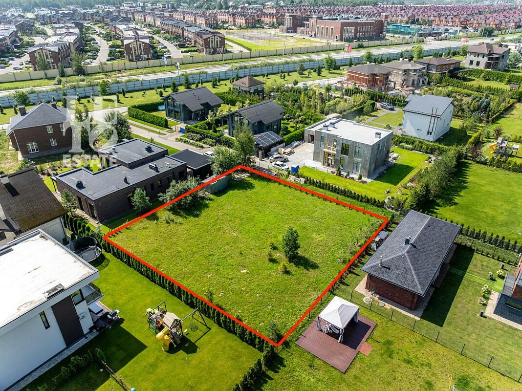 Участок 11.46 сот. в охраняемом поселке