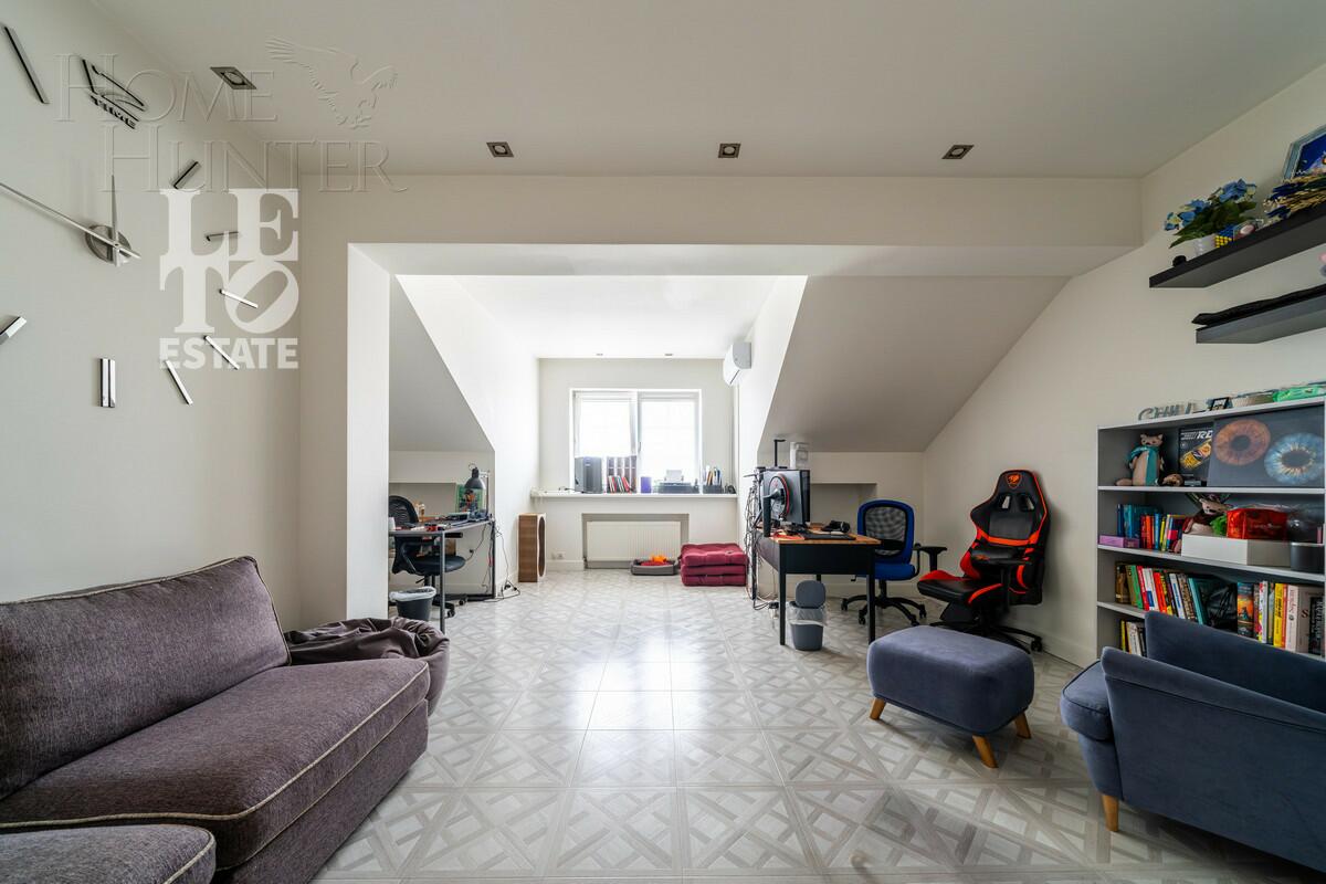 2-этажный таунхаус 400 м² с отделкой