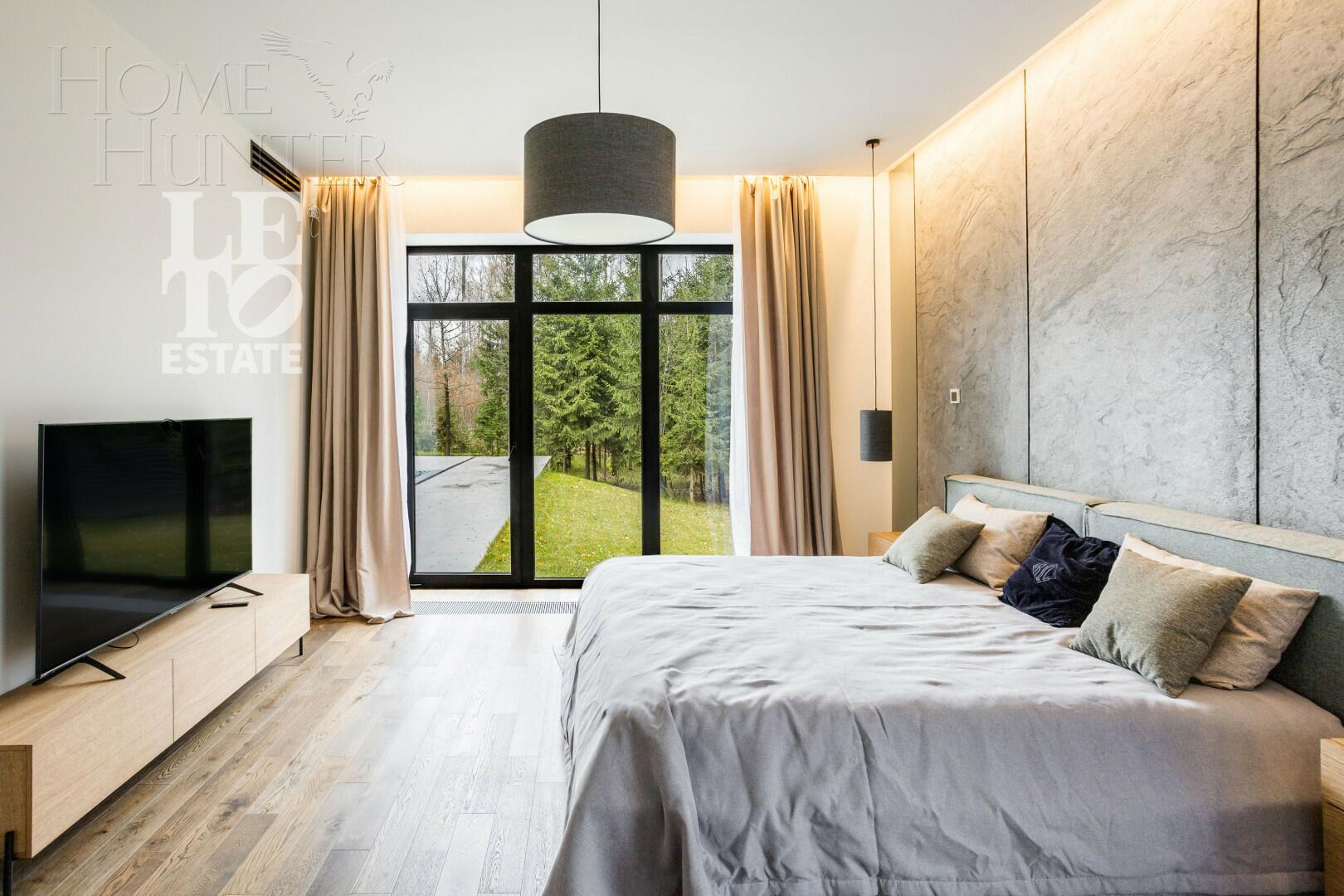 1-этажный коттедж 440 м² с отделкой