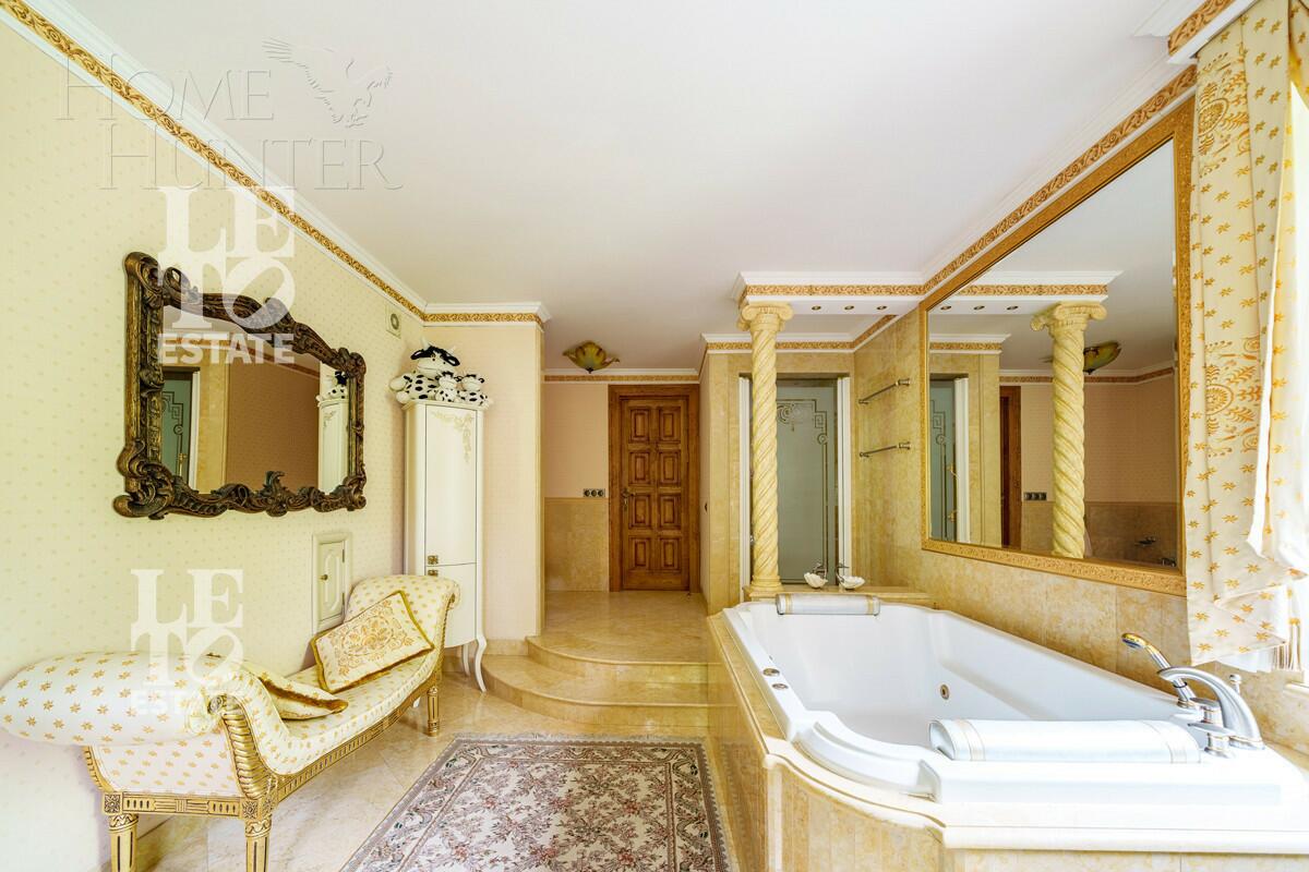 3-этажный коттедж 850 м² с отделкой