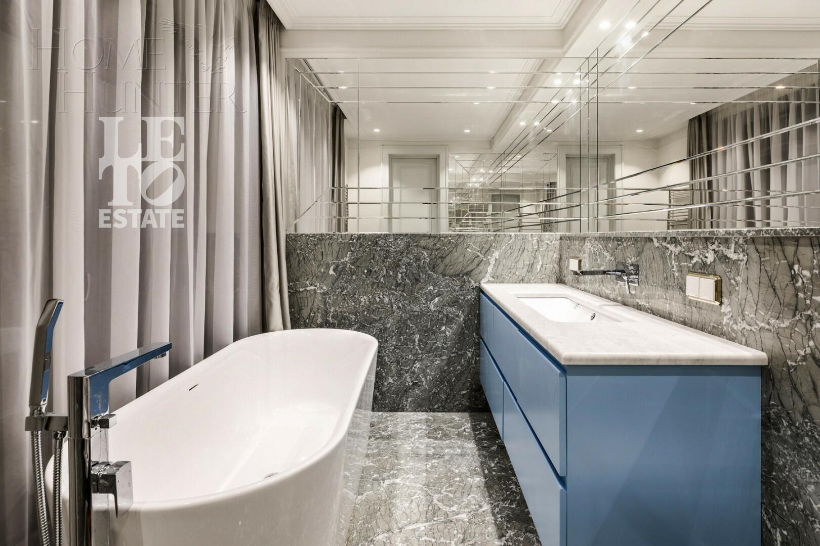 2-этажный коттедж 961 м² с отделкой