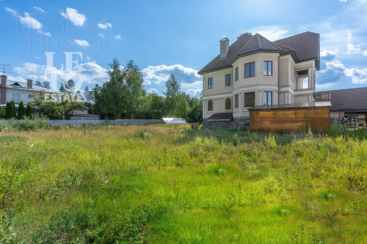 2-этажный коттедж 1 028 м² с отделкой