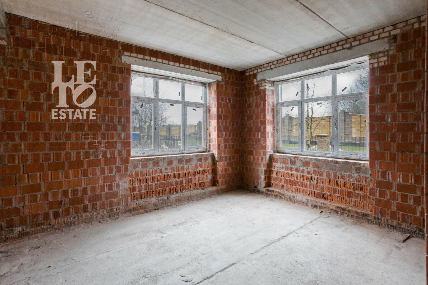 2-этажный коттедж 270 м² без отделки