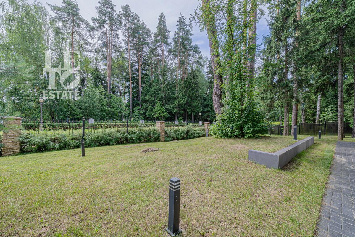 2-этажный коттедж 720 м² с отделкой