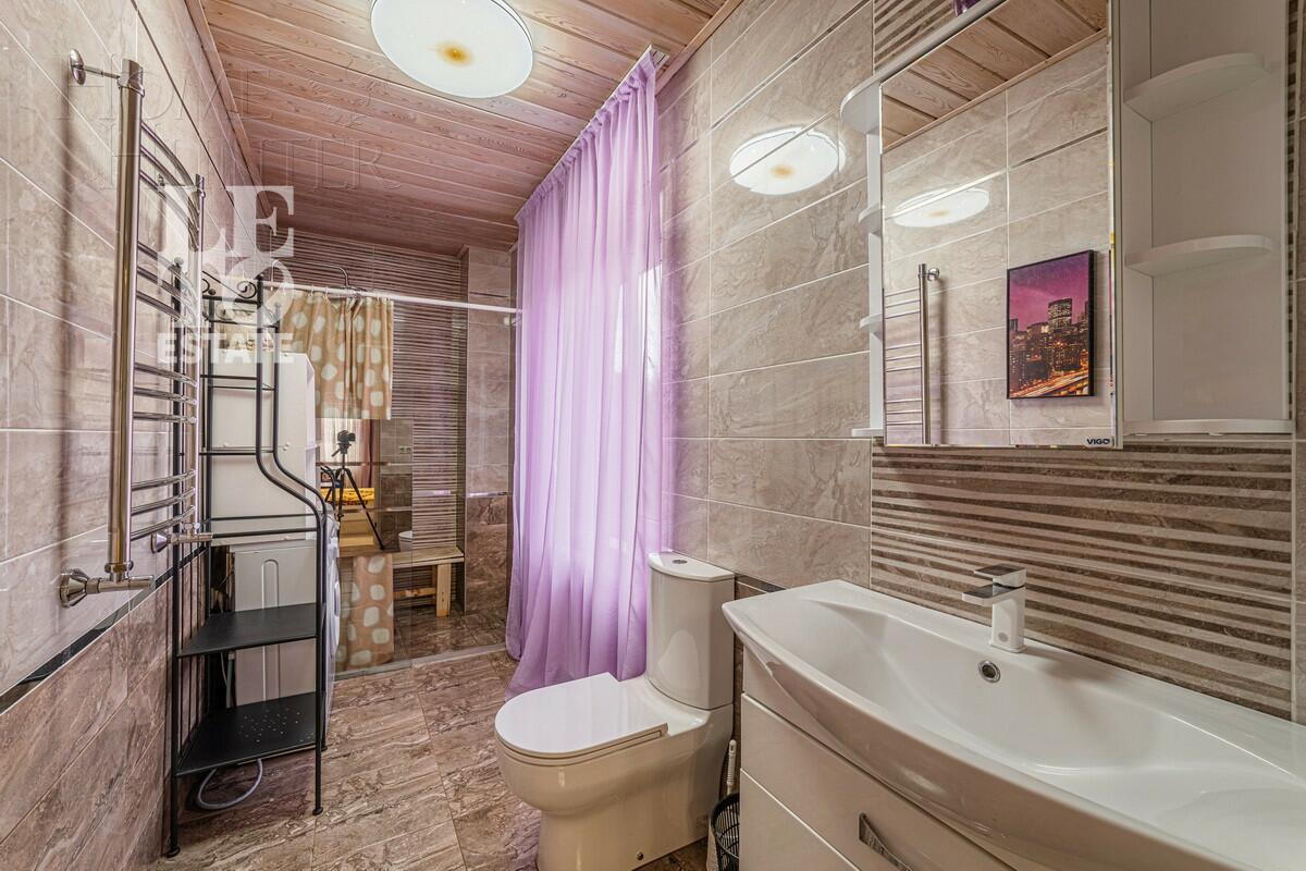 2-этажный коттедж 584 м² с отделкой