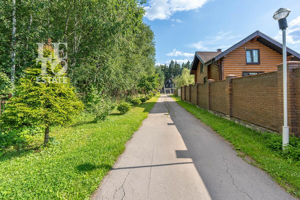 2-этажный коттедж 1 028 м² с отделкой