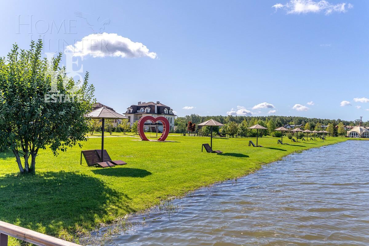 2-этажный коттедж 240 м² с отделкой