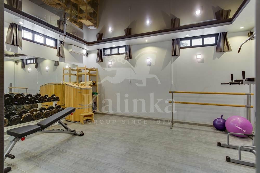 2-этажный коттедж 680 м² с отделкой