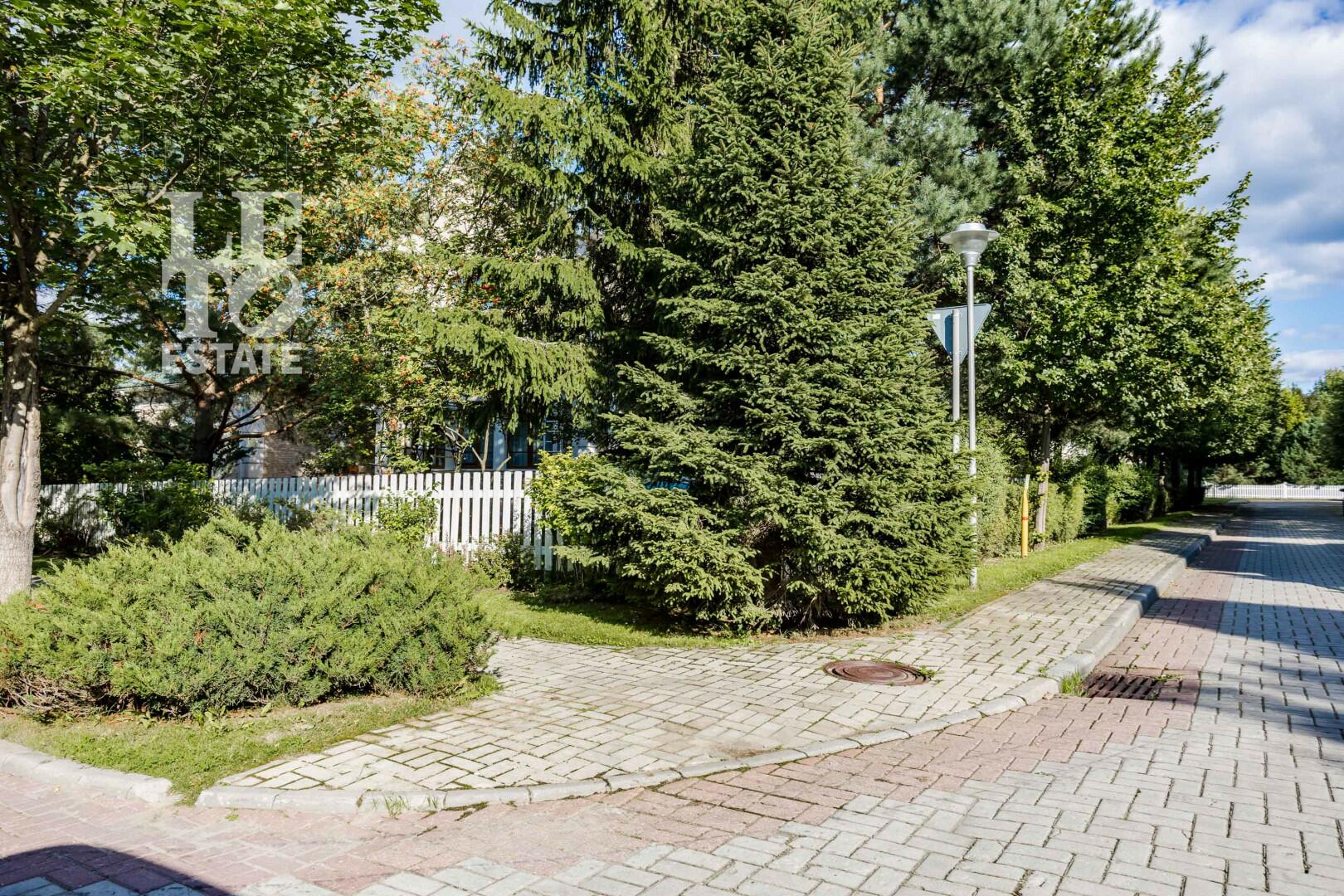 Участок 192.62 сот. в охраняемом поселке