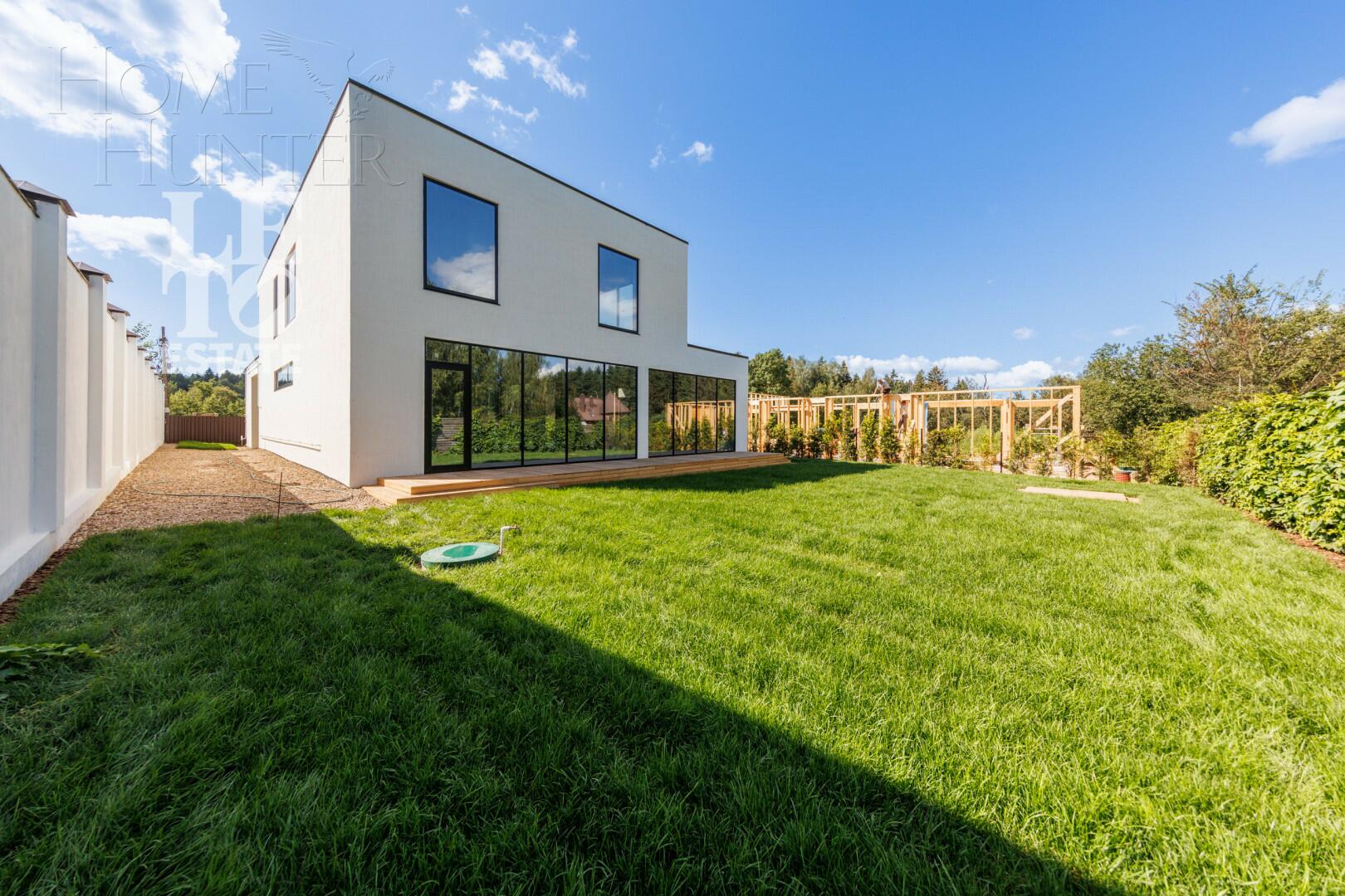 2-этажный коттедж 287 м² без отделки