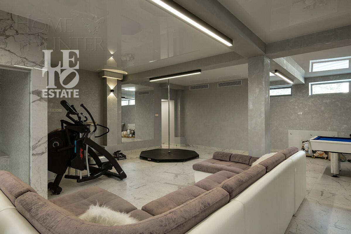 2-этажный коттедж 650 м² с отделкой