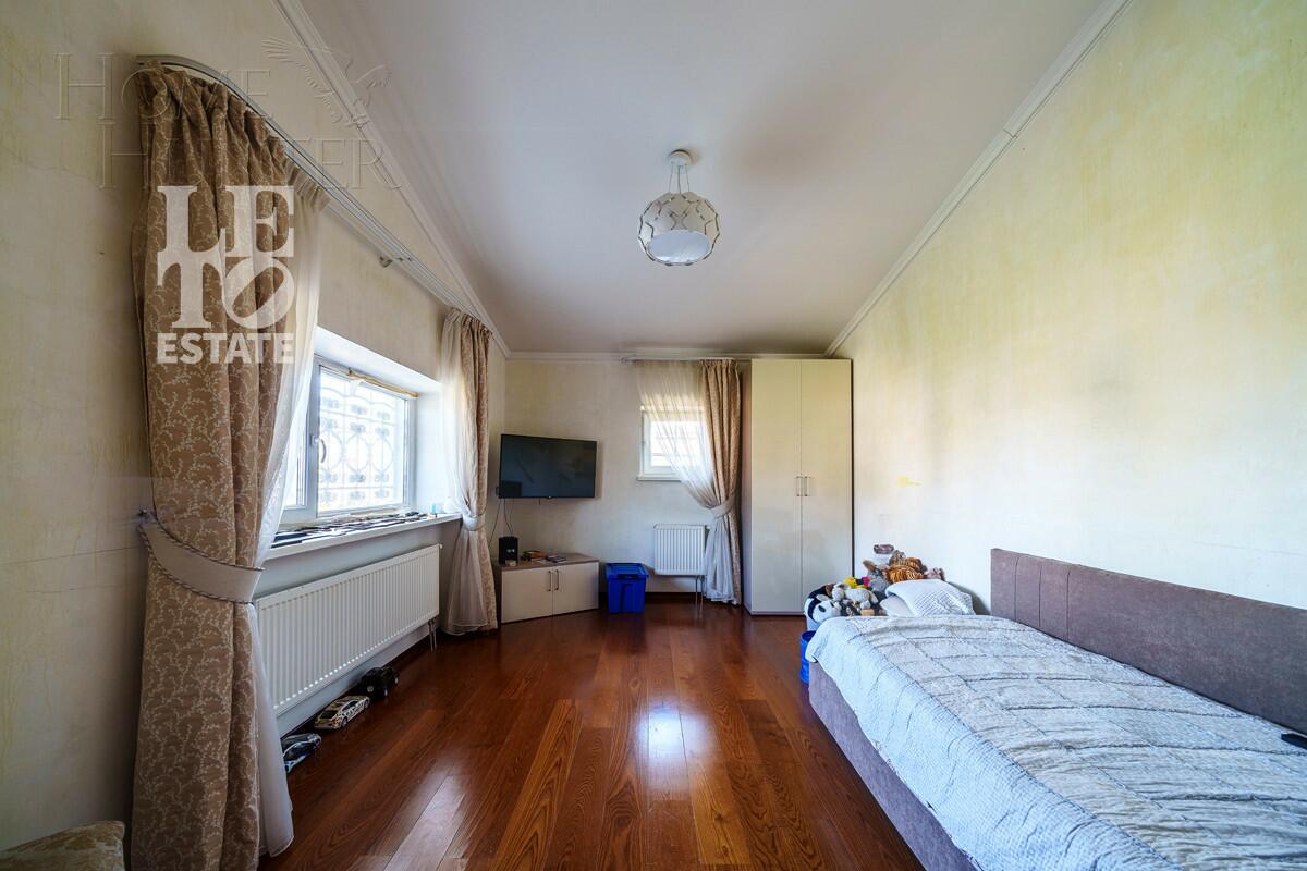 2-этажный коттедж 680 м² с отделкой