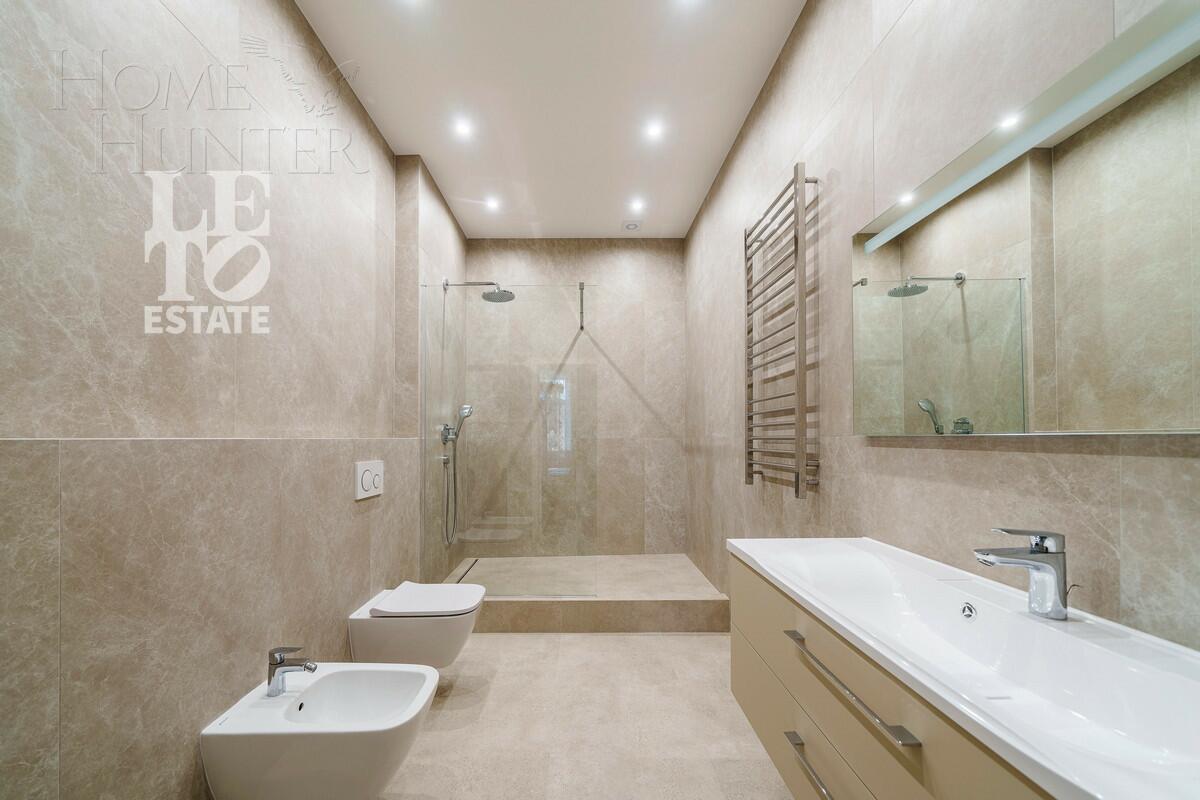 4-КОМН. КВАРТИРА С ОТДЕЛКОЙ 197.3 М² НА 4 ЭТАЖЕ