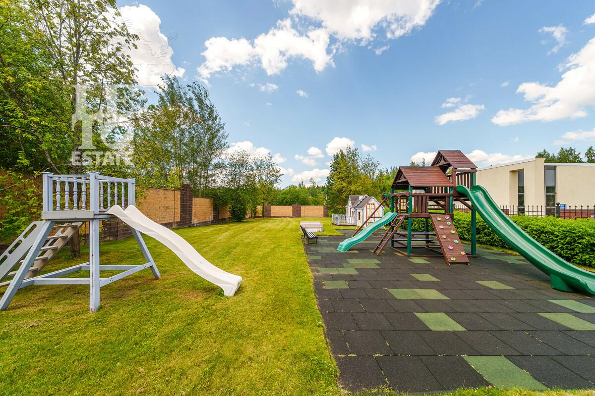 2-этажный коттедж 270 м² без отделки