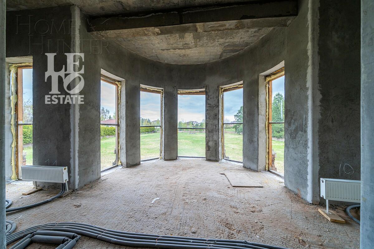 2-этажный коттедж 1 320 м² без отделки