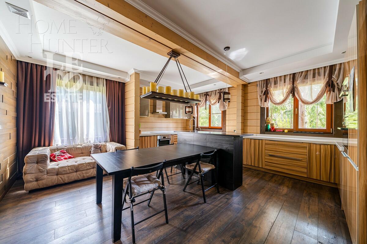 2-этажный коттедж 420 м² с отделкой