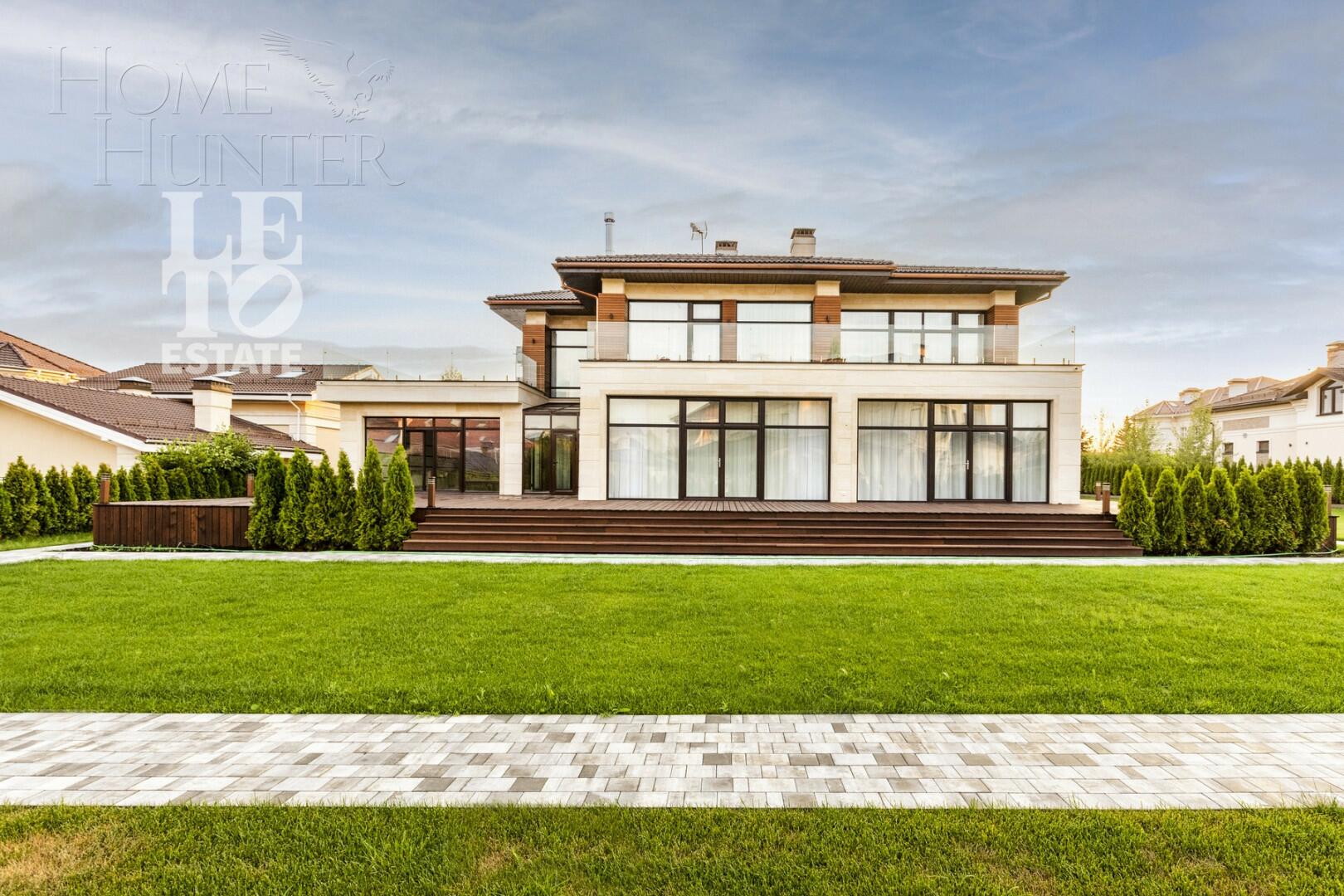 2-этажный коттедж 961 м² с отделкой