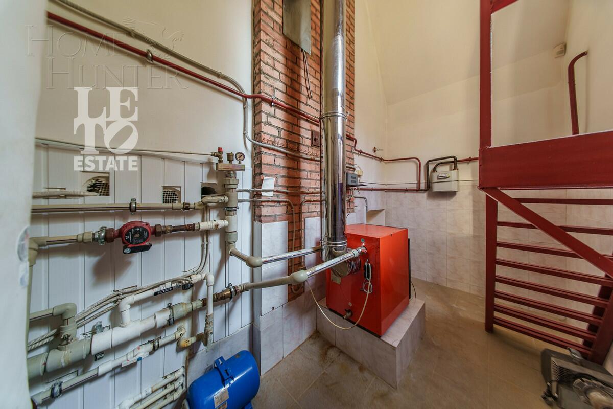 3-этажный коттедж 475 м² с отделкой