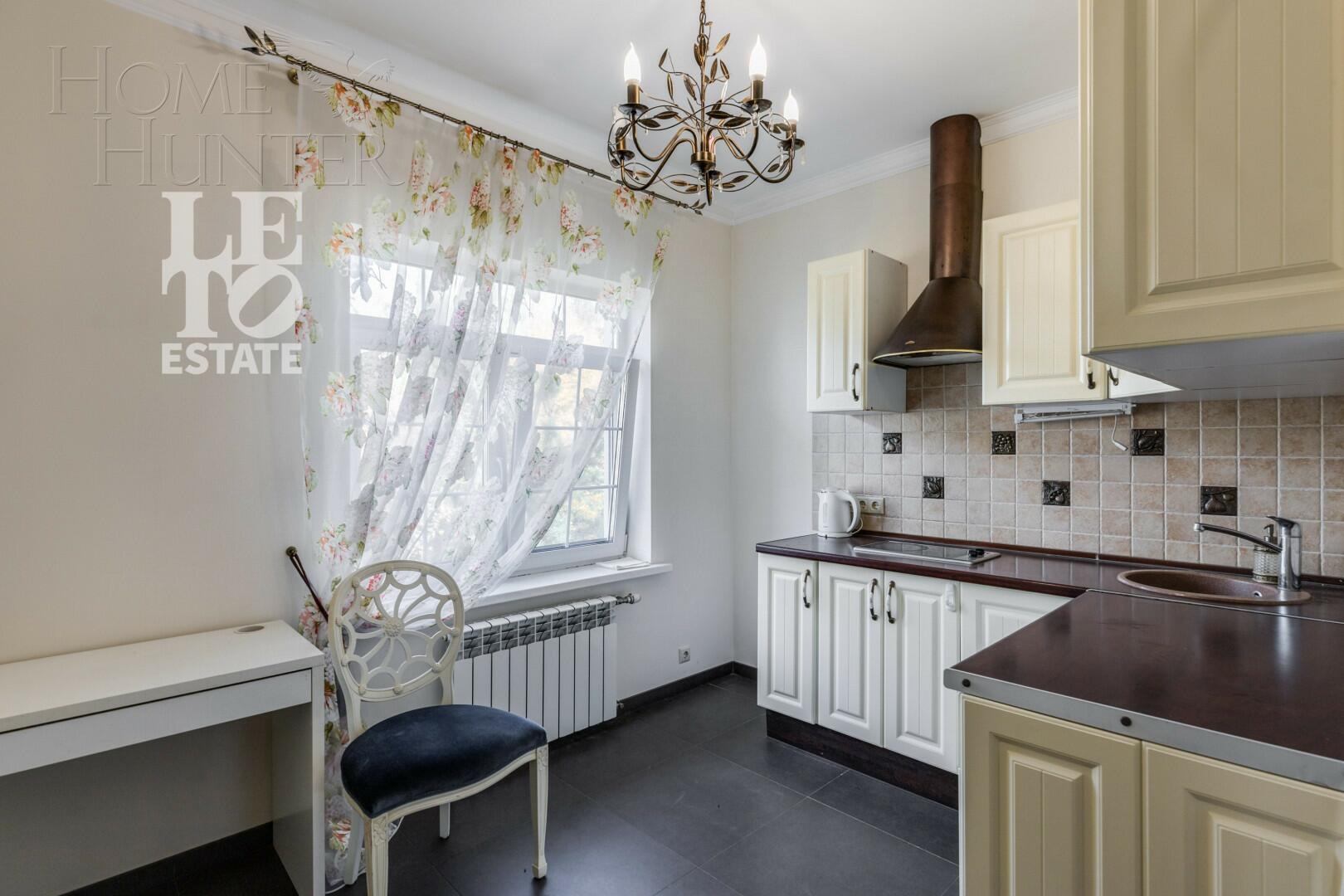 2-этажный коттедж 817 м² с отделкой