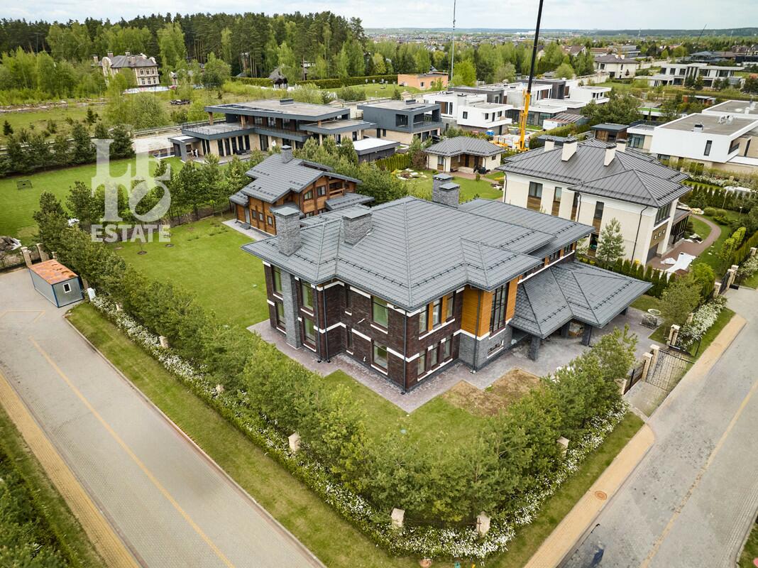 2-этажный коттедж 703 м² без отделки