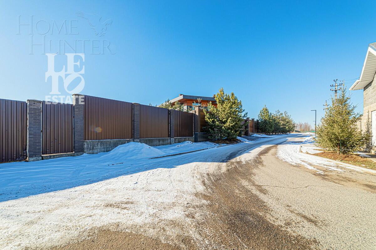 2-этажный коттедж 220 м² с отделкой