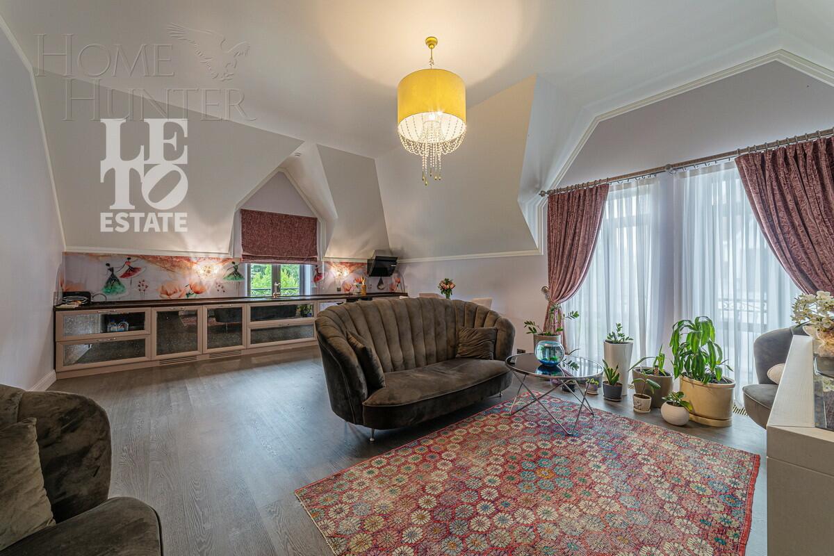 3-этажный коттедж 1 200 м² с отделкой