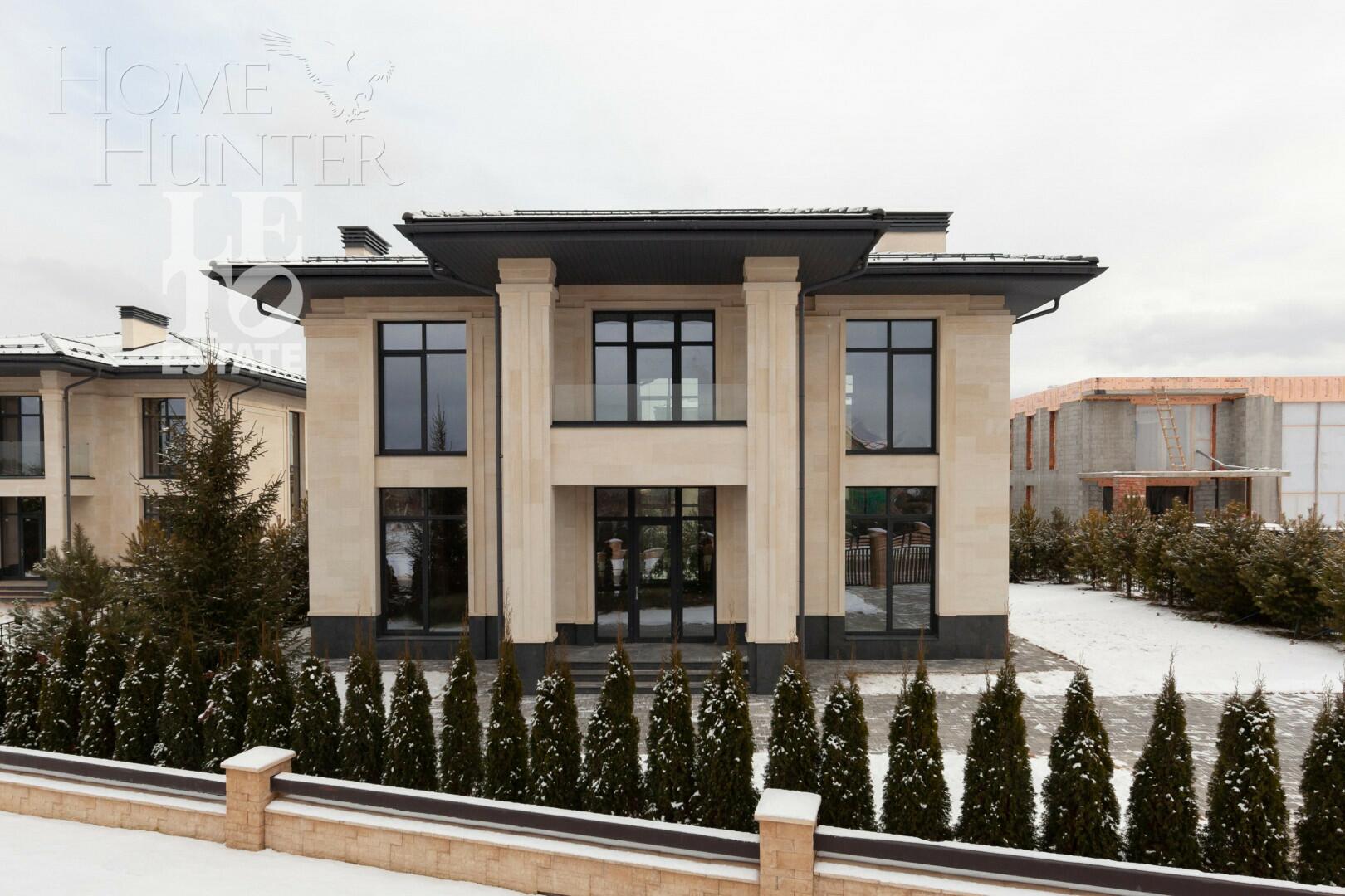 2-этажный коттедж 276.42 м² без отделки