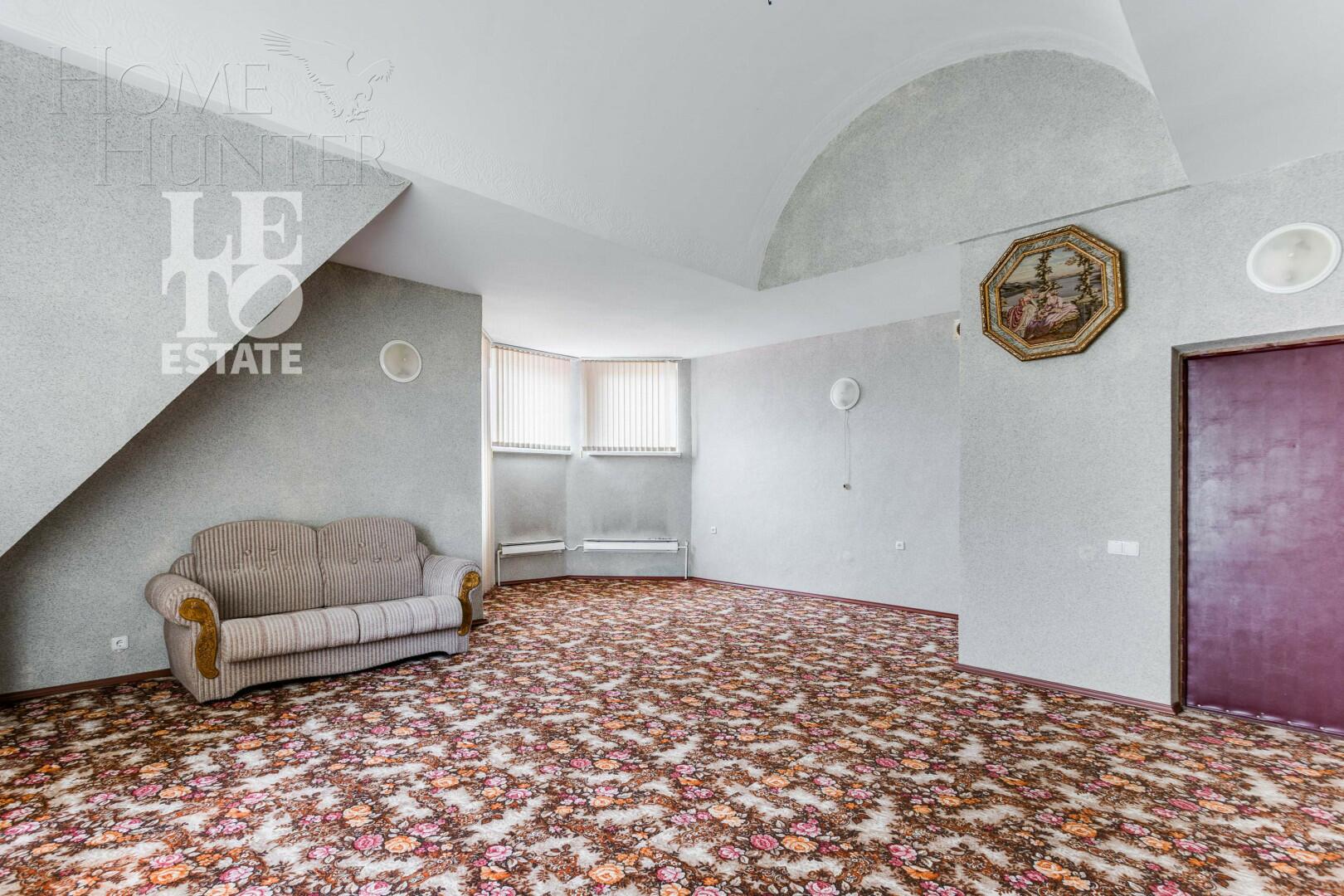 2-этажный коттедж 573 м² с отделкой