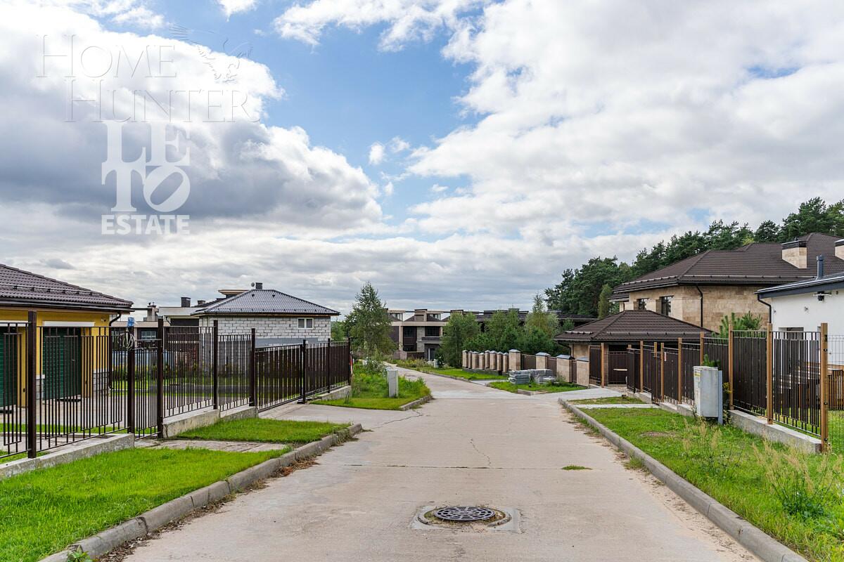 1-этажный коттедж 250 м² без отделки