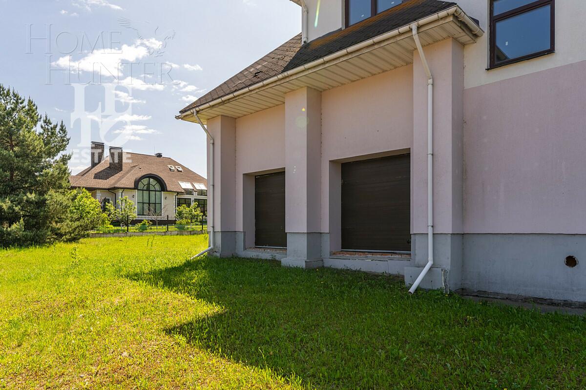 2-этажный коттедж 820 м² без отделки