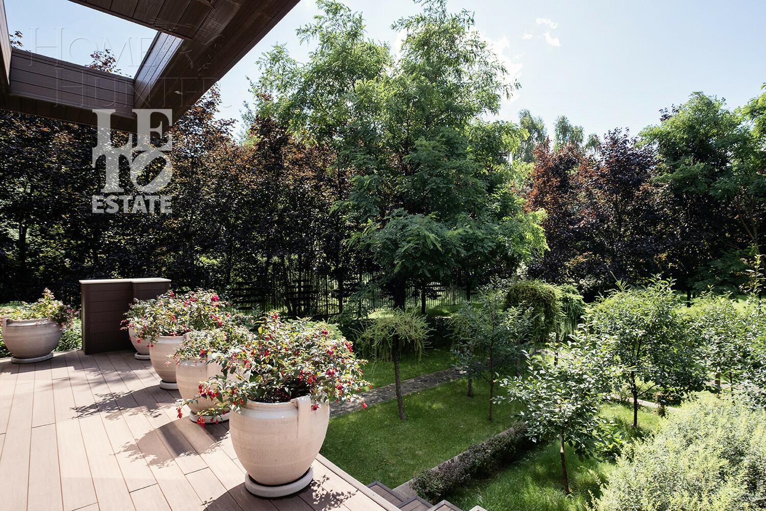 2-этажный коттедж 1 200 м² с отделкой