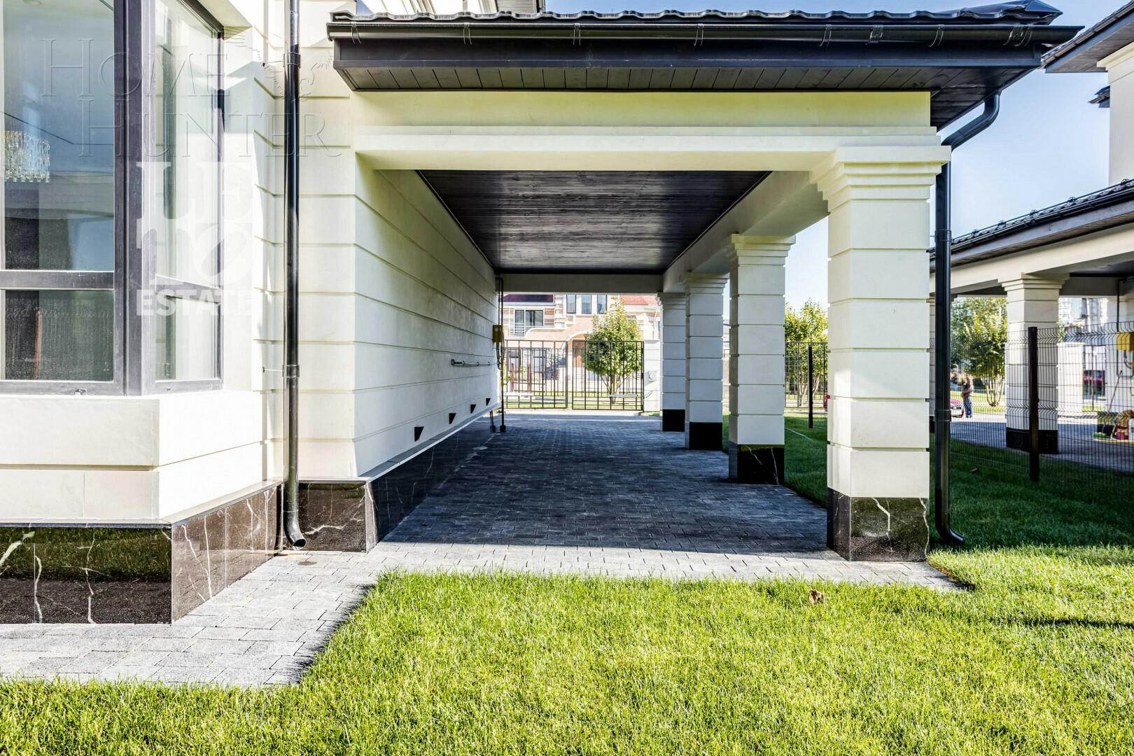 2-этажный коттедж 240.6 м² с отделкой