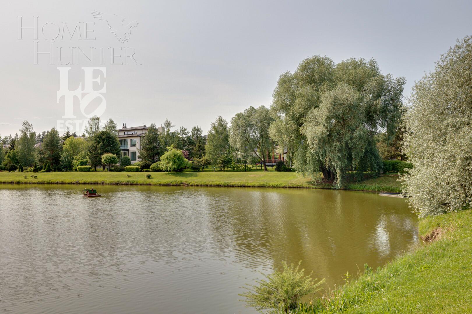 2-этажный коттедж 688 м² с отделкой