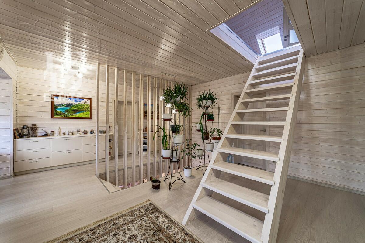 2-этажный коттедж 584 м² с отделкой