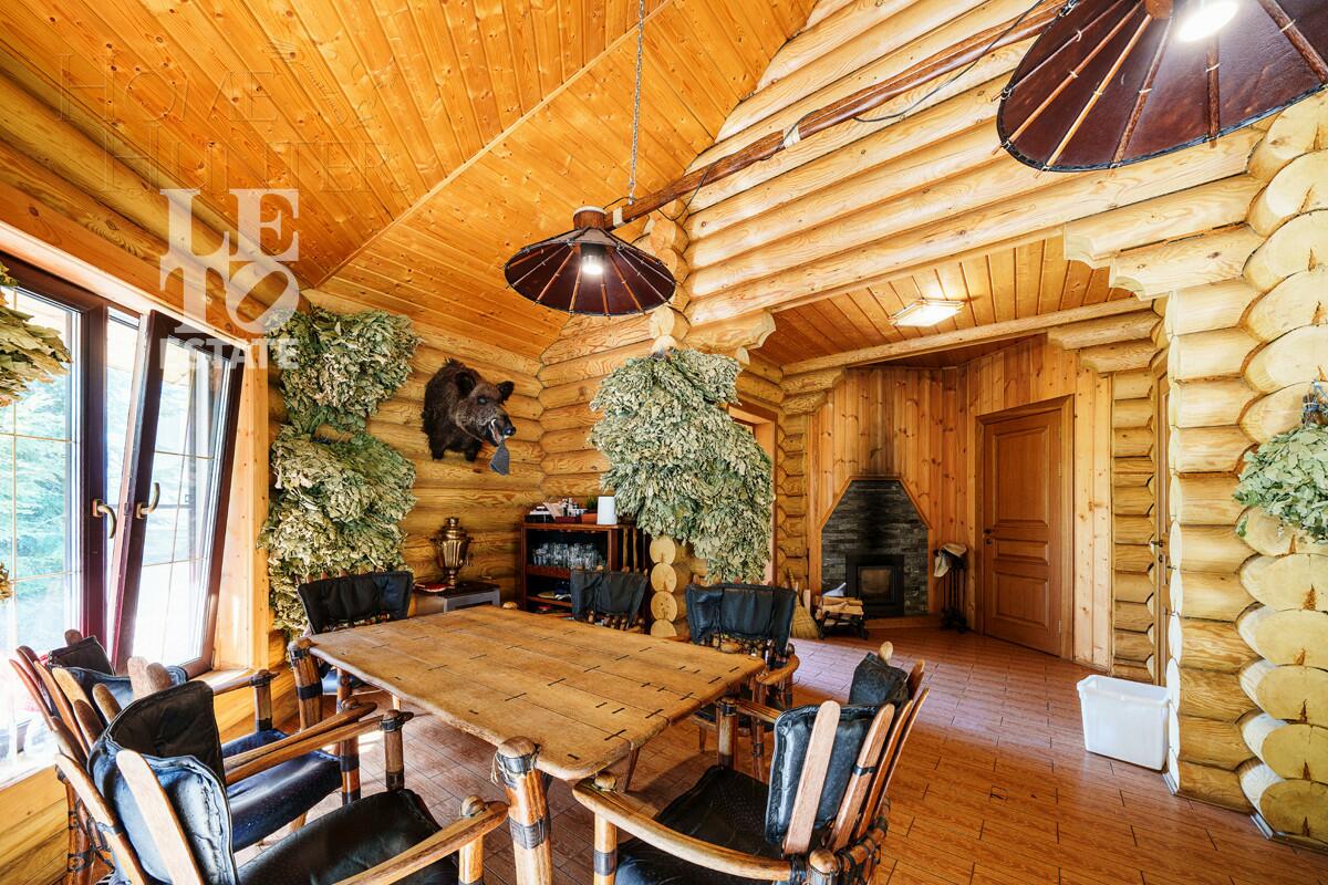 2-этажный коттедж 680 м² с отделкой