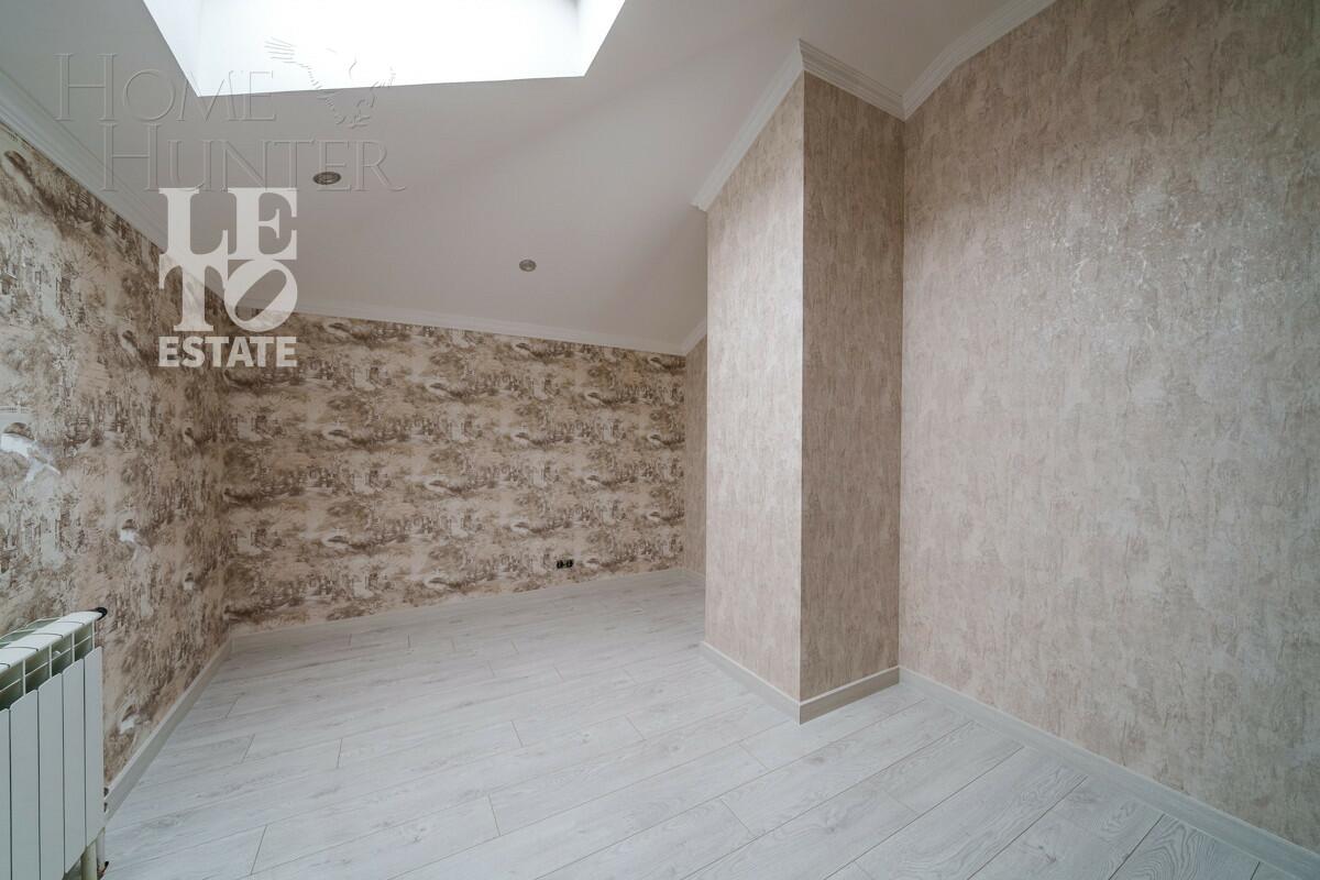 2-этажный коттедж 400 м² с отделкой