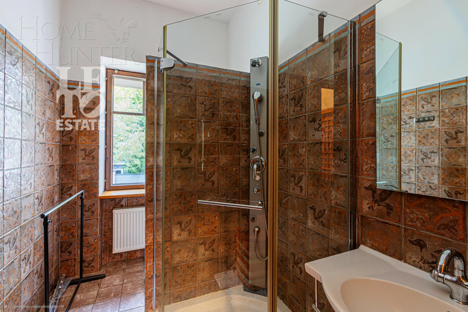 2-этажный коттедж 720 м² с отделкой