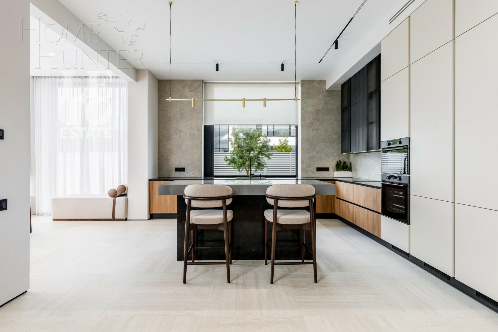 2-этажный коттедж 435 м² с отделкой