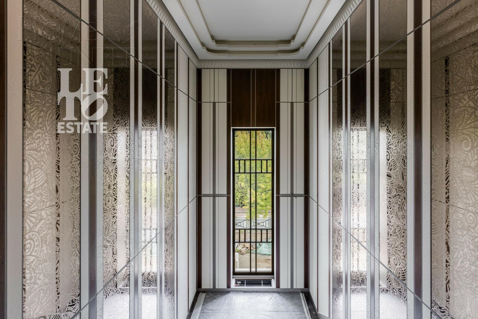 2-этажный коттедж 1 244 м² с отделкой