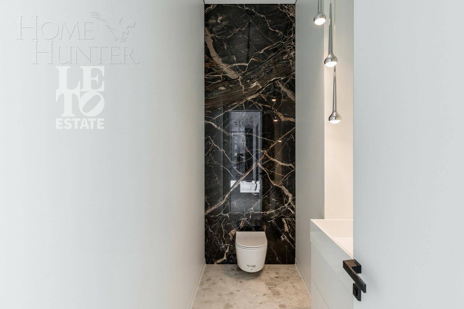 2-этажный коттедж 650 м² с отделкой